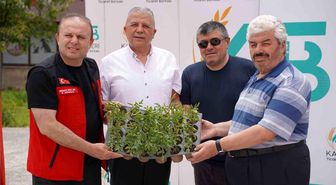Kayseri’de 30 Bin Fide Vatandaşlarla Buluştu