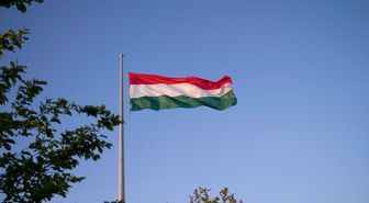 Macaristan kriptoda hapis cezası öngören kısıtlamalarda geri adım atıyor