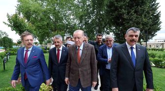 Erdoğan: Muhalefetin koltuk kavgasına vaktimiz yok