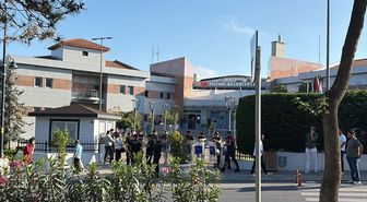 Silivri Belediyesine yönelik operasyonda 17 şüpheli gözaltına alındı