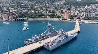 'TCG Tarsus' ve 'TCG İmbat' Alanya'da ziyarete açıldı