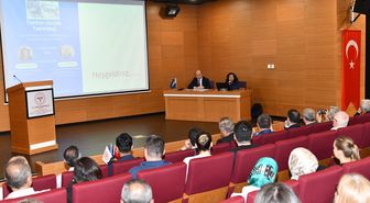 Tekirdağ'da 'Tarihin İzinde Tekirdağ' konferansı düzenlendi