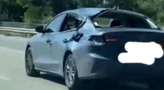Trafikte hasarlı şekilde ilerledi