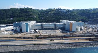 AK Parti'li Karaismailoğlu: Yıl sonuna doğru Trabzon Şehir Hastanesi'ni açmayı hedefliyoruz