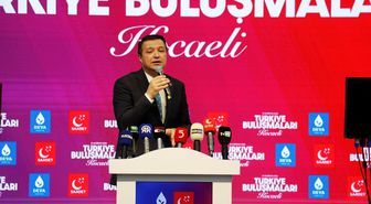 Babacan ve Arıkan, Kocaeli'de 'Türkiye Buluşmaları' programında vatandaşlarla bir araya geldi