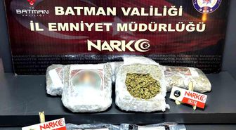 Batman'da zehir tacirlerine darbe: Tır dorsesinde uyuşturucu ele geçirildi
