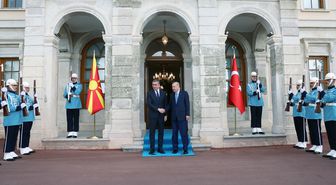 Erdoğan, Kuzey Makedonya Başbakanı'nı kabul etti