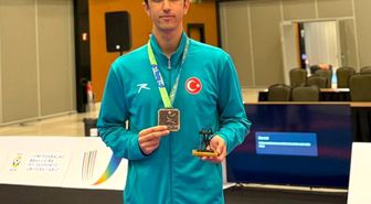 Denizlili Batuhan karate dünya üçüncüsü oldu