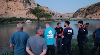 Göksu Çayı'nda akıntıya kapılan kişi, kayboldu