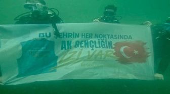 Maltepe Sahili'nde su altı temizliği