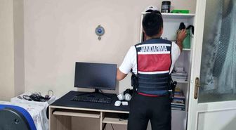 MİT'ten kredi kartı şebekesine operasyon: 3 gözaltı