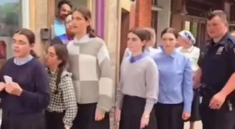 Film değil gerçek! Kaybolan 71 kız öğrenci tünelde bulundu
