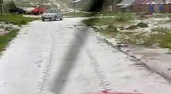 Sivas'ta kuvvetli dolu yağışı beraberinde sele neden oldu