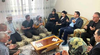 Vali Işın'dan Muhammet Çakıcı'nın ailesine taziye ziyareti