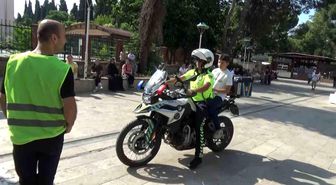 Veliler, kimliği kaybolan genç için seferber oldu