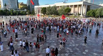 Tiran'da Trump bağlantılı turizm projesi protestoları 15. gününde sürüyor