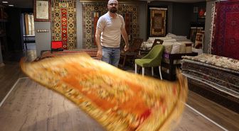 Yere sermeye kıyamıyorlar! Servet değerindeki halıları kasada saklıyorlar