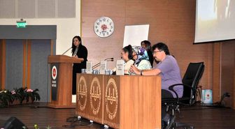 Balıkesir'de yetimlere yuva olma çağrısı yapıldı