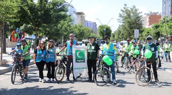 Batman'da Yeşilay'ın organizasyonuyla pedal çevirdiler
