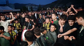 Bitlis Spor, 3'üncü Lig'e yükseldi, taraftarlar sokağa döküldü