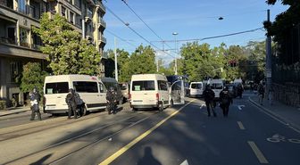 Cenevre'de barışçıl başlayan G7 Zirvesi karşıtı eylem, polisin biber gazlı müdahalesiyle son buldu