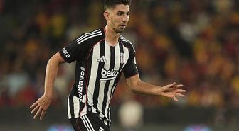 Demir Ege Tıknaz kimdir, Demir Ege Tıknaz kaç yaşında, aslen nereli, evli mi, bekar mı, çocuğu var mı, Demir Ege Tıknaz hangi takımda oynuyor, hangi t