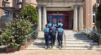 Didim'de 16 düzensiz göçmen yakalandı, 2 organizatör tutuklandı