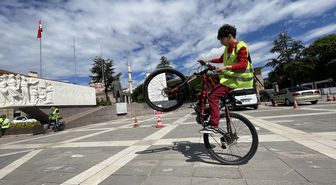 Eskişehir'de 13. Yeşilay Bisiklet Turu düzenlendi