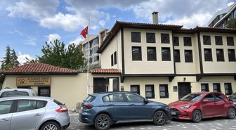 İspanya kralı için üretildiği belirtilen piyano, Balıkesir'deki müzenin gözde eseri oldu