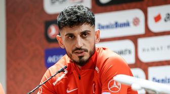 Samet Akaydın kimdir, Samet Akaydın kaç yaşında, aslen nereli, evli mi, bekar mı, eşi kim, çocuğu var mı, Samet Akaydın hangi takımda oynuyor, hangi t