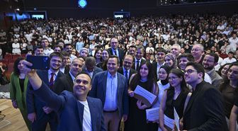 Bakan Kacır: Yapay Zeka ile 1 Trilyon Liranın Üzerinde Değer Oluşturacağız