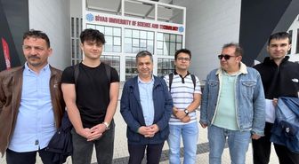 Sivas'ta üniversite adayları sınav heyecanını prova ile attılar
