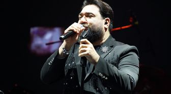 Tekirdağ'da Kiraz Festivali Demet Akalın ve Sakiler konseriyle sona erdi