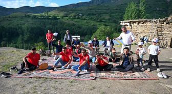 Türkiye'nin Dünya Kupası'ndaki ilk maçını evin toprak damında izlediler