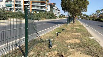 Antalya'da kaza yapan alkollü sürücünün ehliyetine 6 ay süreyle el konuldu