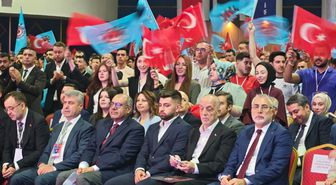 Bakan Işıkhan: İrademizin yönetimini sanal dünyaya teslim etmekten kaçınmalıyız