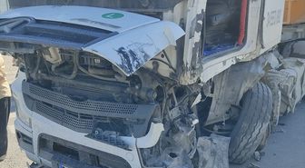 Küçükçekmece'de trafik kazasında 1'i ağır 2 kişi yaralandı