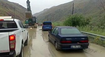 Selin kapattığı Erzincan-Kemah yolu yeniden ulaşıma açıldı