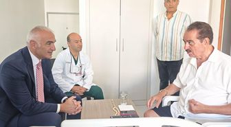Bakan Ersoy'dan İbrahim Tatlıses'e geçmiş olsun ziyareti