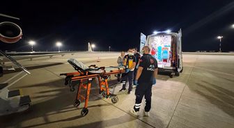 Endonezya'da trafik kazası geçiren Türk vatandaşı ambulans uçakla yurda getirildi