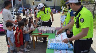 Gemerek'te anaokulu öğrencilerine trafik eğitimi verildi