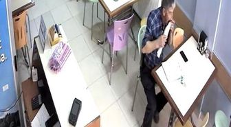 Heimlich manevrası ile boğulmaktan kurtuldu