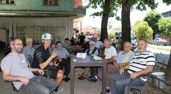 Kanser hastalığına dikkati çekmek için Almanya'dan pedala basan genç, Sakarya'ya ulaştı