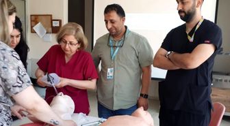 Nazilli Devlet Hastanesi'nden Kuyucak İlçe Devlet Hastanesi'ne hizmet içi eğitim desteği