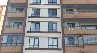 Nevşehir'de binanın 5'inci katındaki pencereden düşen çocuk öldü