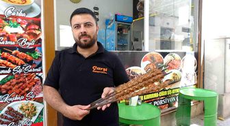 Oruk kebabı sofraların vazgeçilmezi
