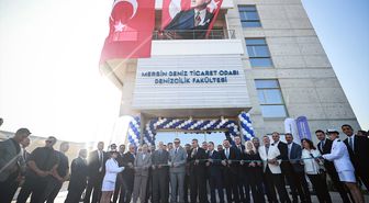 TOBB Başkanı Hisarcıklıoğlu, Mersin Üniversitesi Denizcilik Fakültesi'ni ziyaret etti