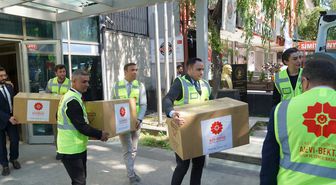 Cemevlerine 41 bin kişilik aşure malzemesi sağlandı