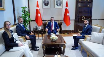 Cumhurbaşkanı Yardımcısı Yılmaz, Macaristan Büyükelçisi Matis'i kabul etti
