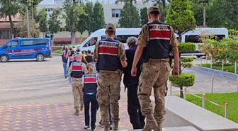 Usulsüz sağlık raporu düzenleyerek kamuyu 200 milyon TL zarara uğratan 4 kişi tutuklandı